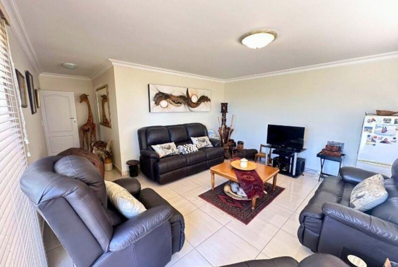 4 Bedroom Property for Sale in Monte Christo Western Cape